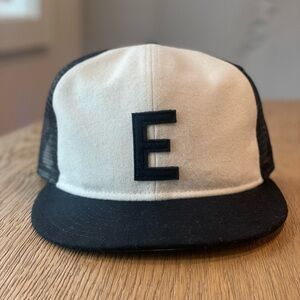 NWT, Essentials E Wool Mesh 9fifty Strapback.